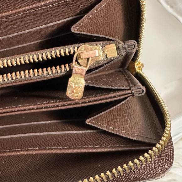 Louis Vuitton Zippy zip long Damier Ebene Brown Interior Wallet Box and duster - Picture 9 of 16